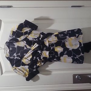 dressbarn size Large top